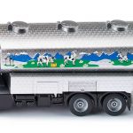 SIKU KAMION ZA TRANSPORT MLIJEKA