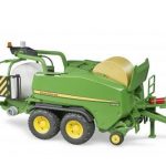 Bruder John Deere C441R presa za okrugle bale