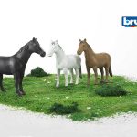 Bruder figurica konj