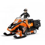 Bruder snowmobile sa vozačem i opremom