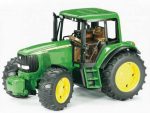 Bruder traktor John Deere 6920 + prikolica