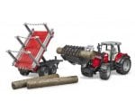 Bruder Massey Ferguson sa prednjim utovarivačem i prikolicom za drva