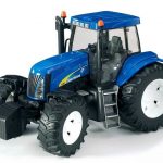 Bruder traktor New Holland T8040