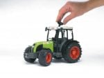 Bruder traktor Claas Nectis 267F