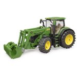 Bruder John Deere 7R 350 s prednjim utovarivačem