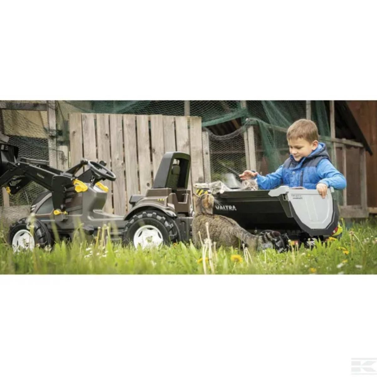 rtvaltra7 Rolly Toys traktor na pedale Premium Valtra sa utovarivačem - Slika 9