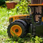 Jamara traktor JCB Fastrac na daljinsko upravljanje 2,4 GHz - Slika 14